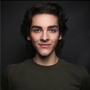 Meet your Posher, Alec